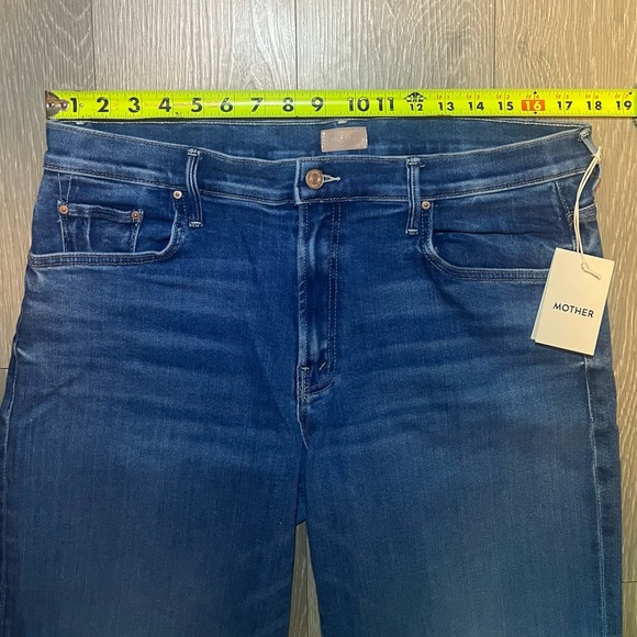 Mother Mid-Rise Maven Sneak - Picture 5 of 13